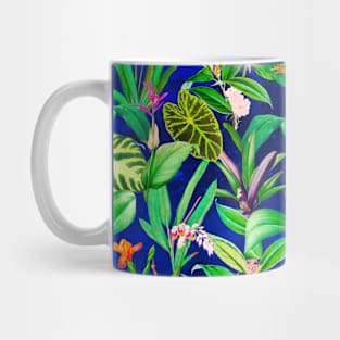 Stylish Tropical floral leaves and foliage botanical illustration, botanical pattern, tropical plants, blue leaves pattern over a Mug